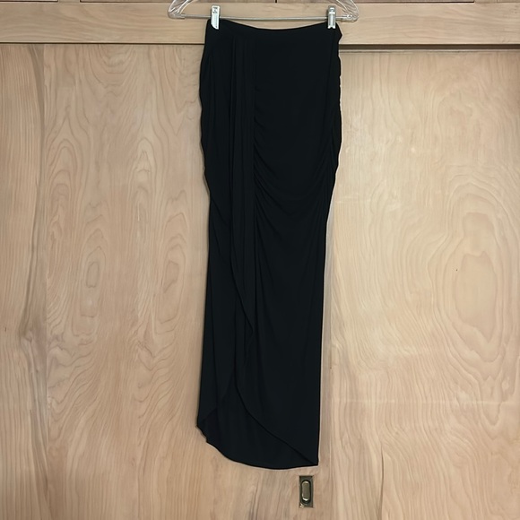 Charlotte Russe Black Pencil Skirt - Picture 2 of 5